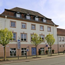 Diamantschleifermuseum Brücken